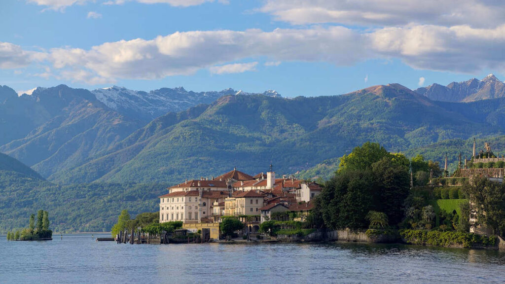 lago-maggiore-viaggio-organizzato-in-pullman-a-pasqua1