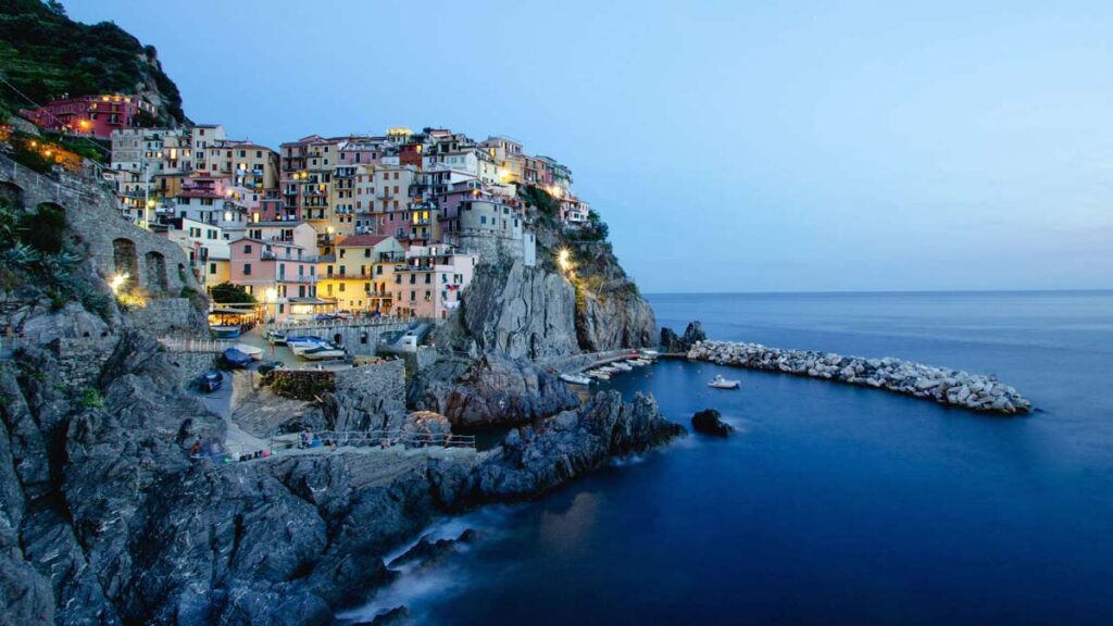 Manarola viaggi organizzati in pullman Portofino e Cinque Terre