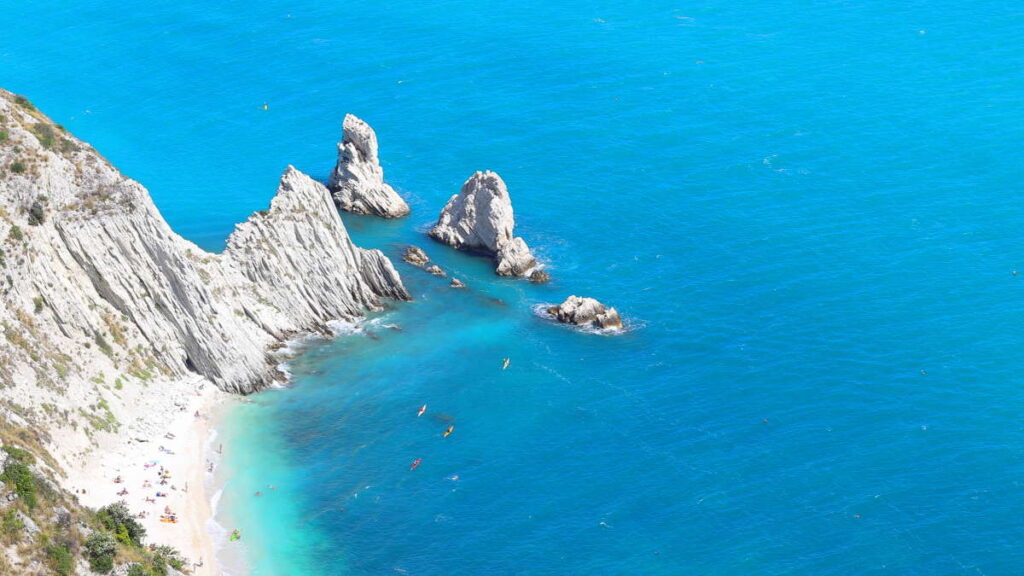 photo-walk-marche-vaiggi-organizzati-riviera-del-conero