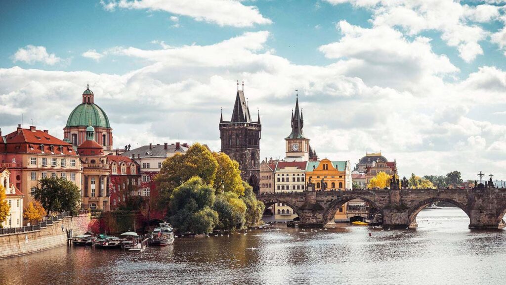 viaggio organizzato a praga in formula low cost con il bus