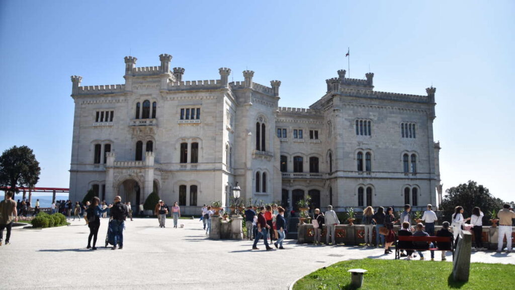viaggi organizzati a capodanno in friuli venezia giulia in pullman
