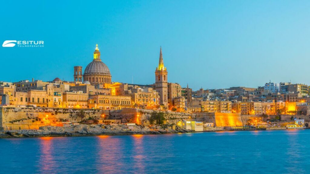 viaggio organizzato in aereo alla valletta a malta