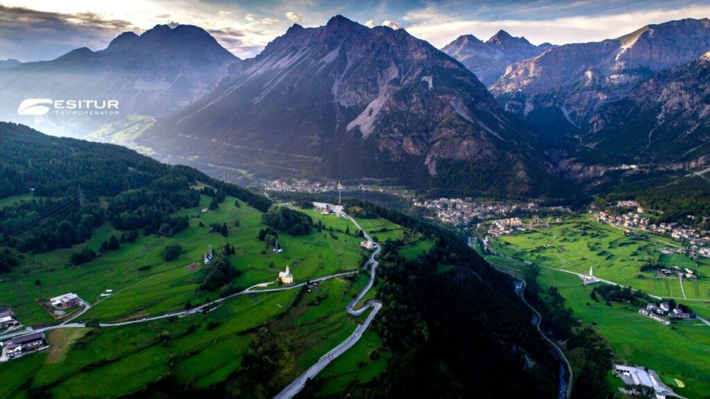 viaggio organizzato a bormio in valtellina in estate